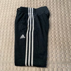 Adidas lightweight sweatpants with pockets